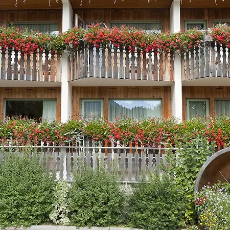 Etoile des Neiges Hotel